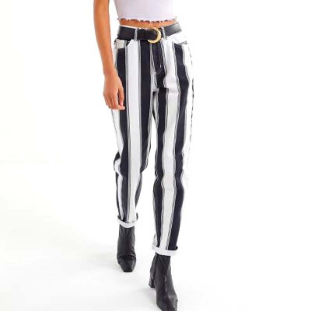 90’s Look BDG Urban Outfitters, Mom Jeans, Black and White Stripe, Size 26